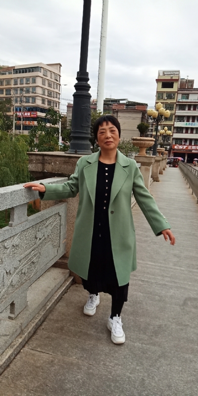 小玲的第一张照片--邵东残疾人相亲网